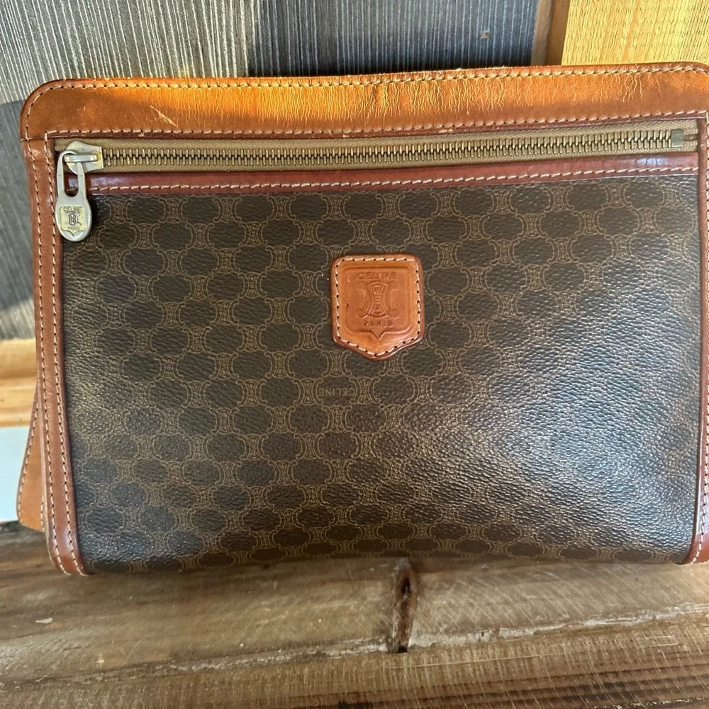 💯 Authentic Italy certified Céline Vintage Macadam Wristlet Pouch Brown Leather